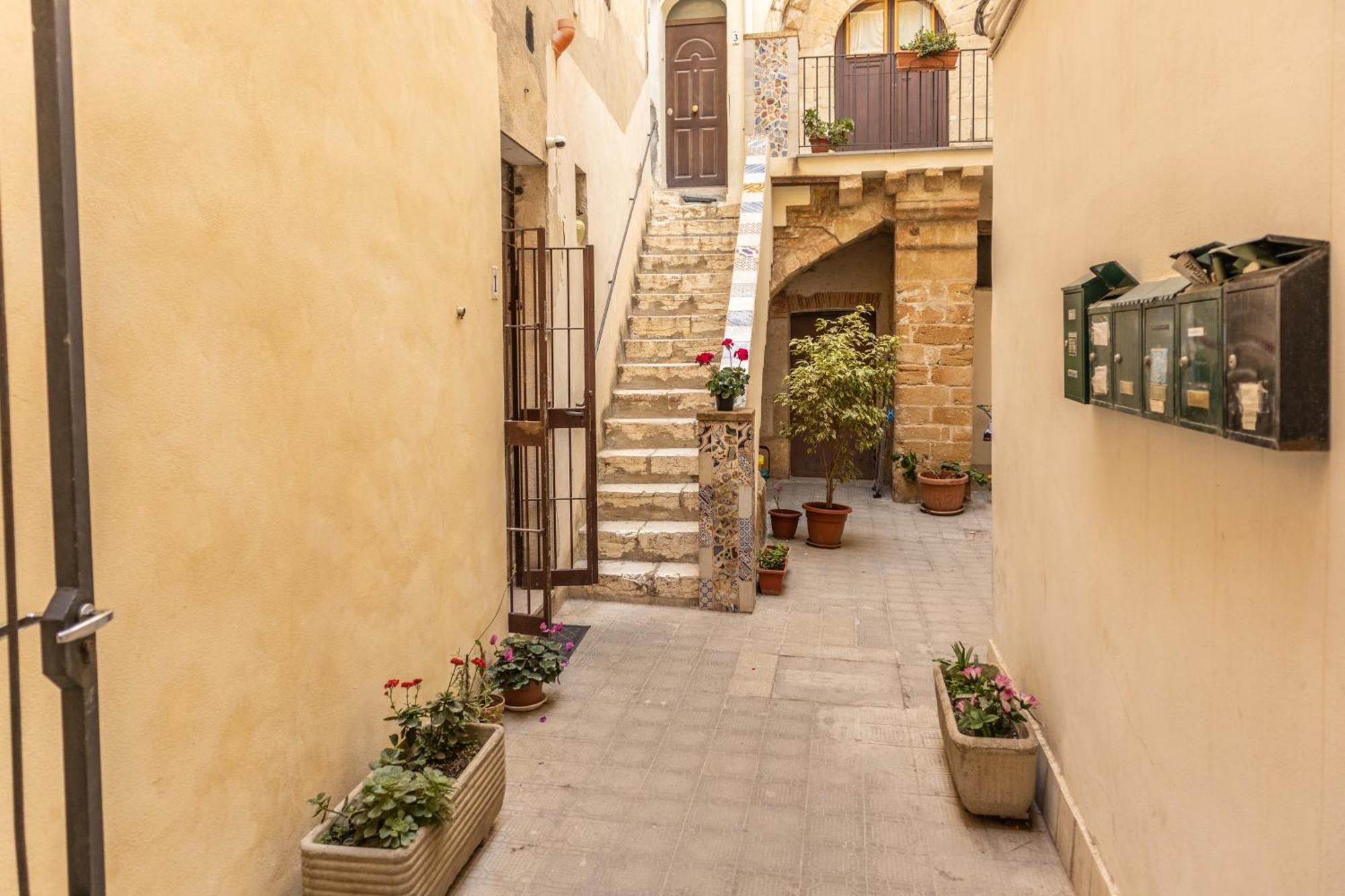 Ferienwohnung Antico Portale Trapani Exterior foto