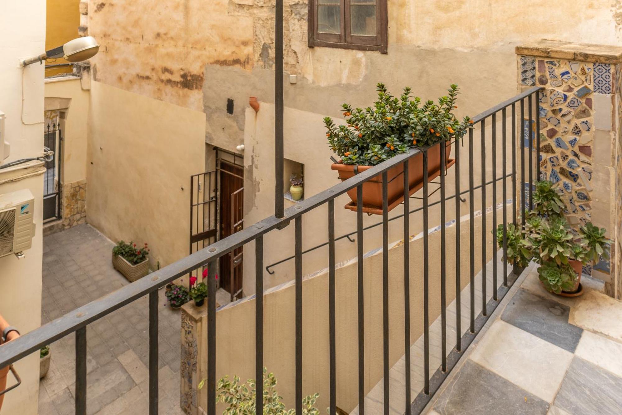 Ferienwohnung Antico Portale Trapani Exterior foto